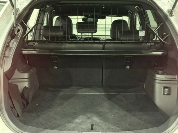 mitsubishi-outlander-elektrisitetbensin-2020-big-12