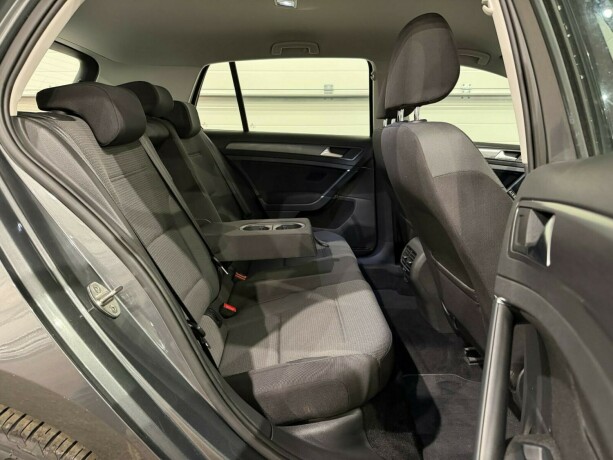 volkswagen-golf-elektrisitet-2019-big-9
