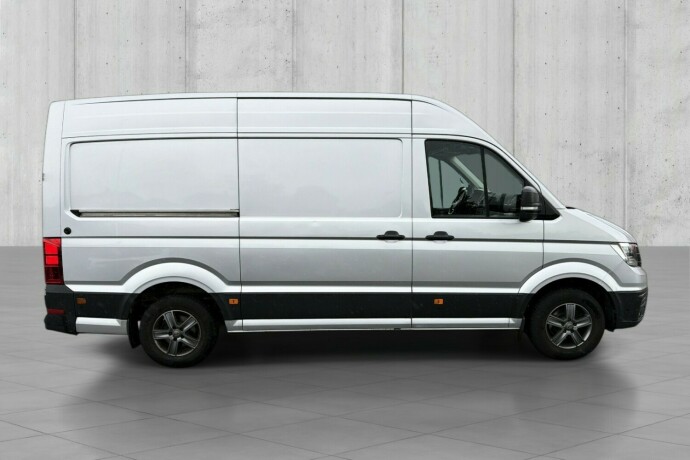 volkswagen-crafter-diesel-2017-big-6