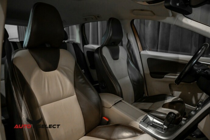 volvo-xc-60-diesel-2011-big-18