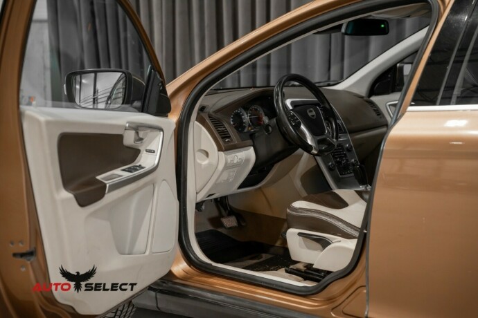 volvo-xc-60-diesel-2011-big-19