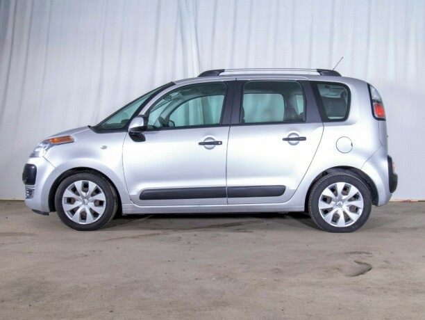 citroen-c3-picasso-diesel-2010-big-3