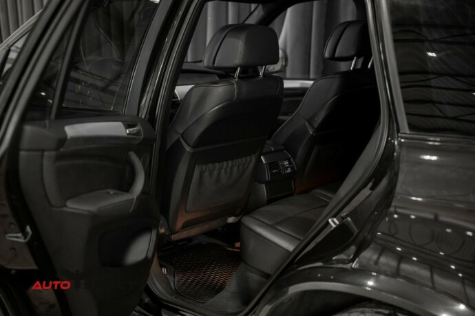 bmw-x5-diesel-2013-big-15