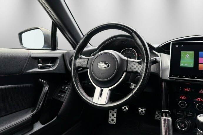 subaru-brz-bensin-2014-big-14