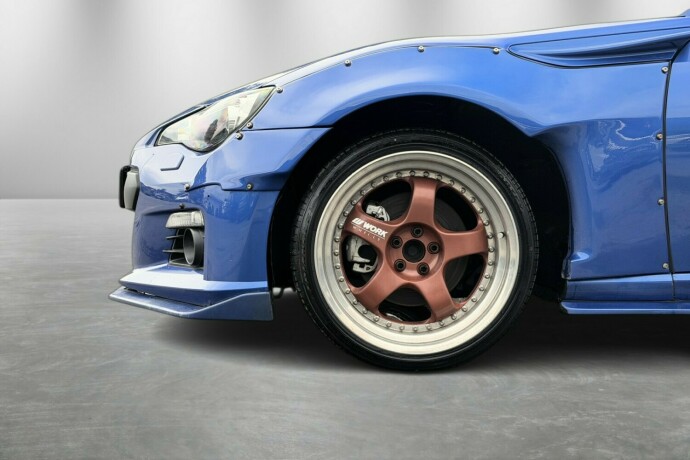 subaru-brz-bensin-2014-big-5