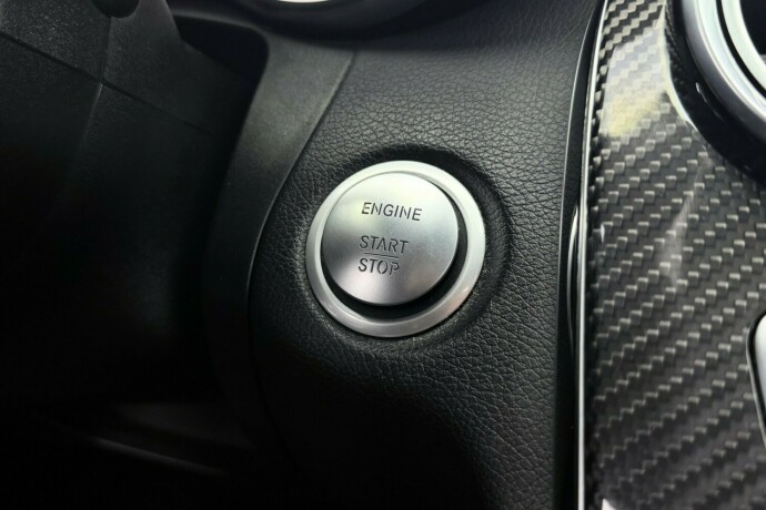 mercedes-benz-c63-bensin-2015-big-26