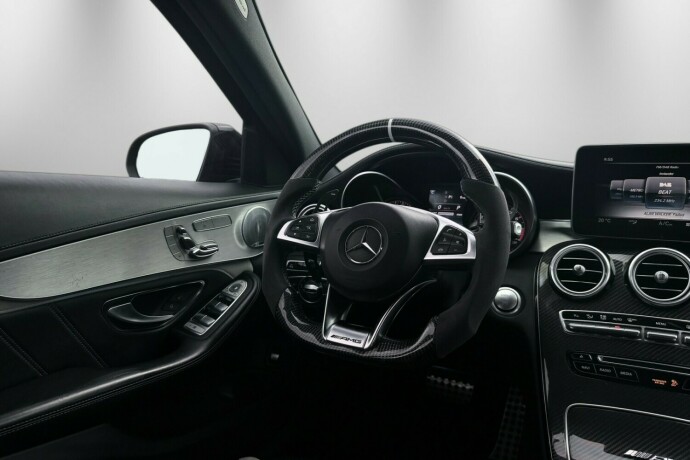 mercedes-benz-c63-bensin-2015-big-19