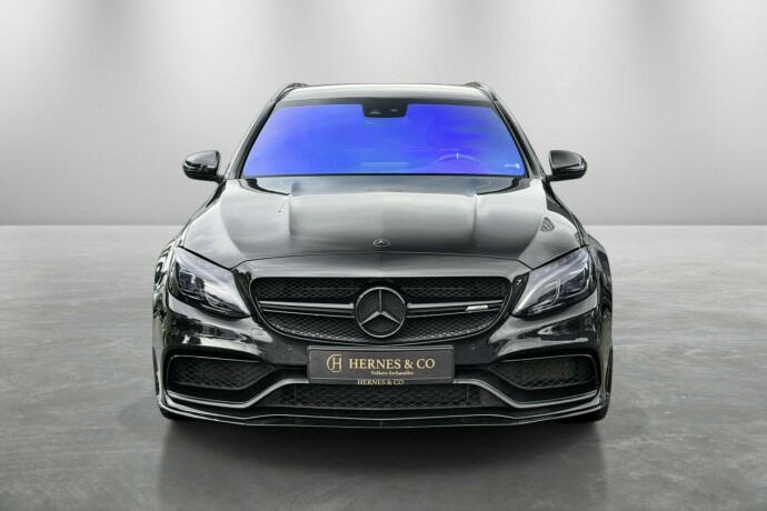 mercedes-benz-c63-bensin-2015-big-3