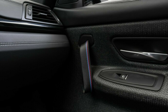 bmw-m4-bensin-2018-big-50