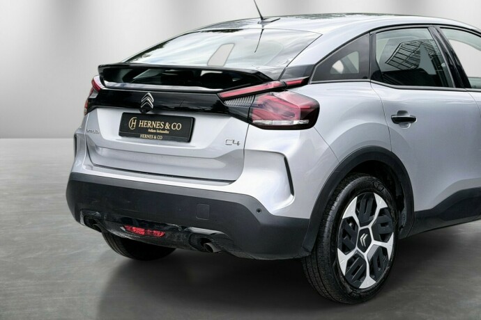 citroen-c4-bensin-2021-big-5