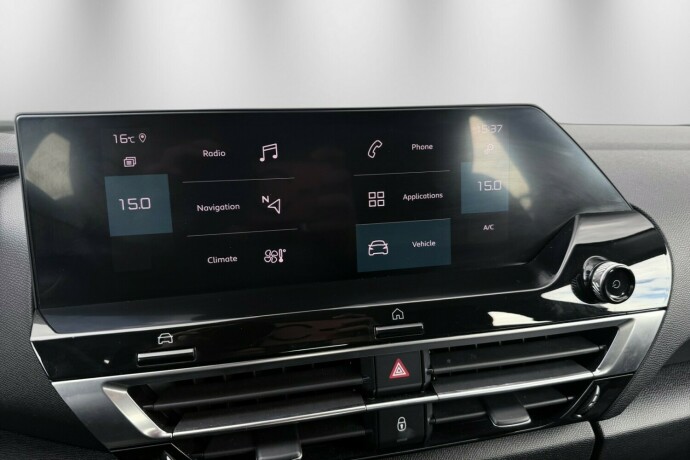 citroen-c4-bensin-2021-big-26