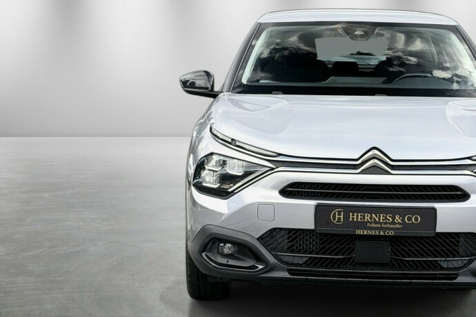 citroen-c4-bensin-2021-big-3