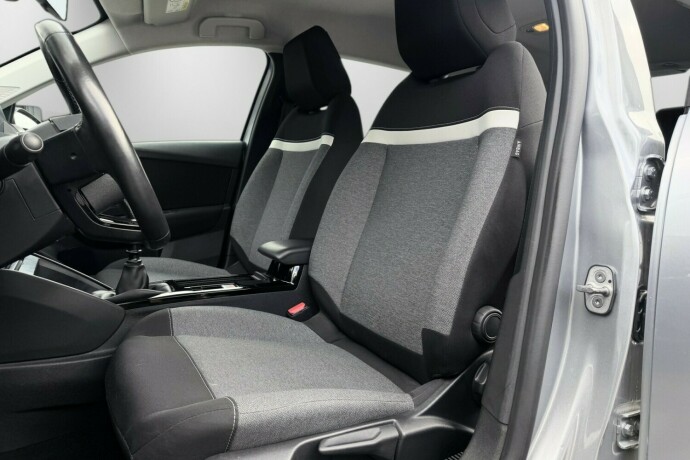 citroen-c4-bensin-2021-big-11