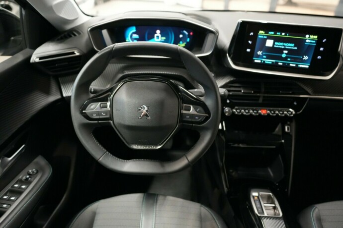 peugeot-208-elektrisitet-2022-big-10