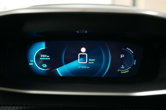 peugeot-208-elektrisitet-2022-big-12
