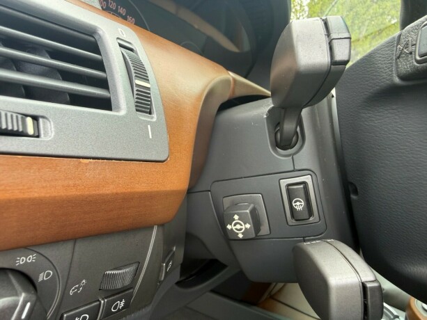 bmw-7-serie-bensin-2002-big-26
