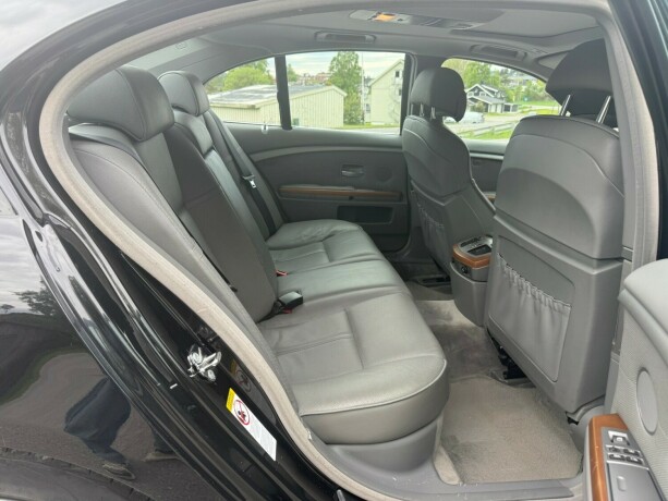 bmw-7-serie-bensin-2002-big-31