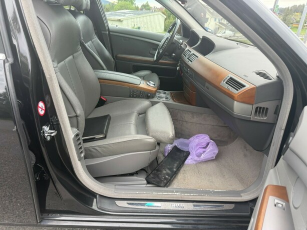 bmw-7-serie-bensin-2002-big-29