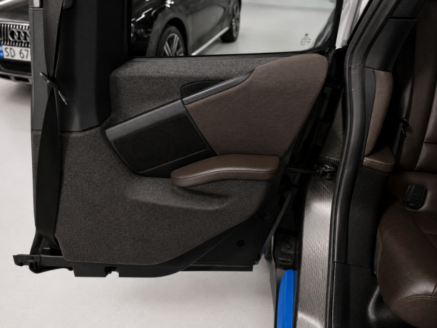 bmw-i3-elektrisitet-2017-big-16