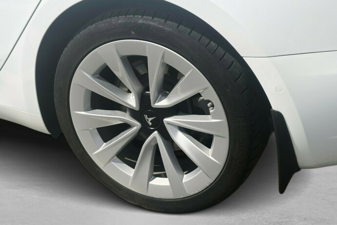 tesla-model-3-elektrisitet-2021-big-6