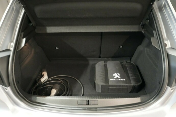 peugeot-208-elektrisitet-2023-big-20