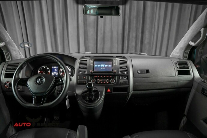 volkswagen-caravelle-diesel-2010-big-28