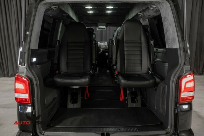 volkswagen-caravelle-diesel-2010-big-11