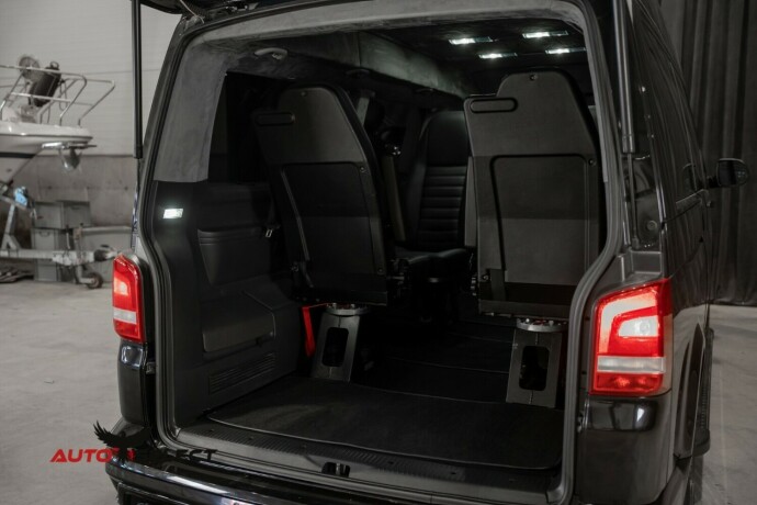 volkswagen-caravelle-diesel-2010-big-12