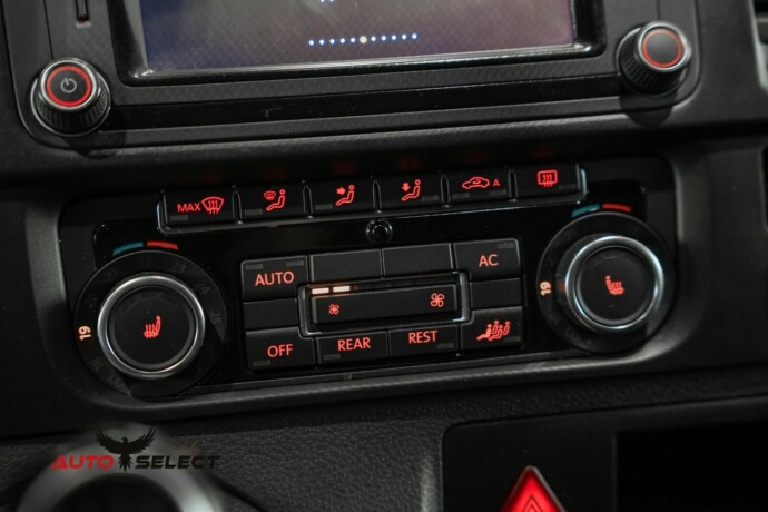 volkswagen-caravelle-diesel-2010-big-31