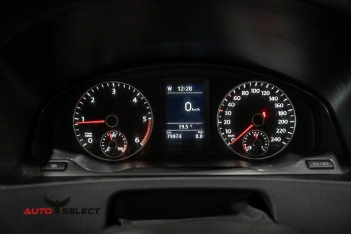 volkswagen-caravelle-diesel-2010-big-30