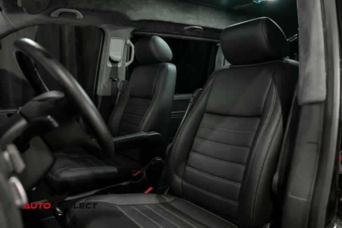 volkswagen-caravelle-diesel-2010-big-25
