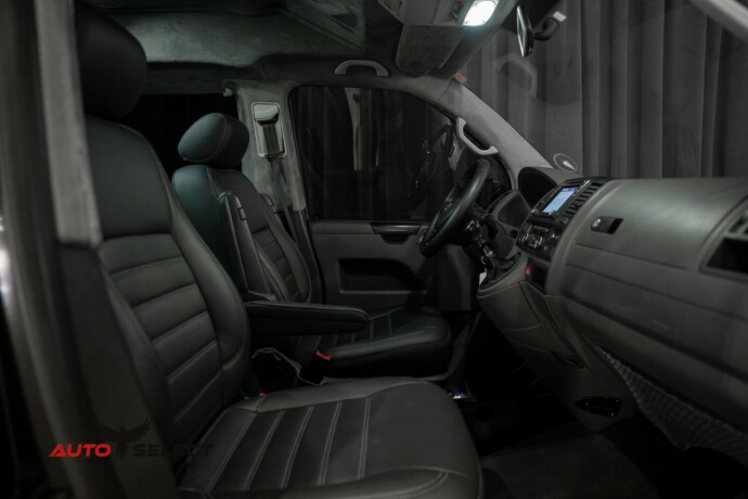 volkswagen-caravelle-diesel-2010-big-21