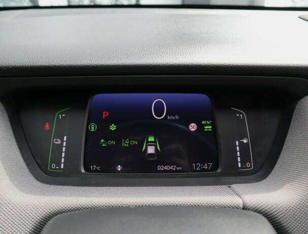 honda-jazz-elektrisitetbensin-2021-big-31