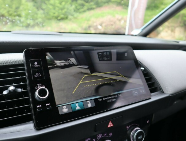 honda-jazz-elektrisitetbensin-2021-big-23