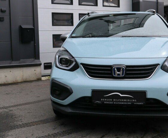 honda-jazz-elektrisitetbensin-2021-big-6