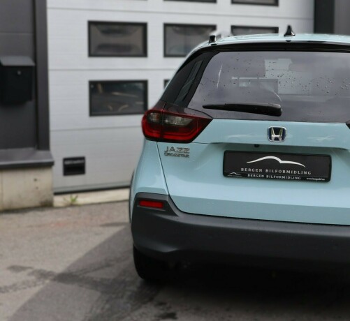 honda-jazz-elektrisitetbensin-2021-big-7
