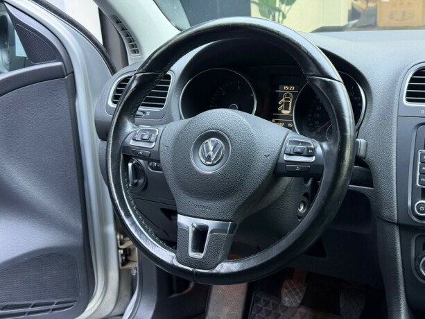 volkswagen-golf-diesel-2009-big-7
