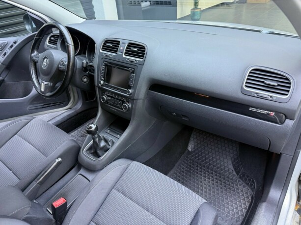 volkswagen-golf-diesel-2009-big-6