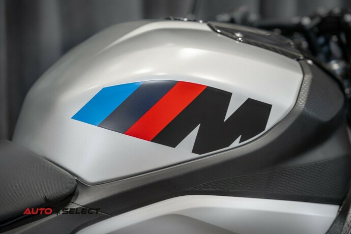 bmw-m-1000-r-bensin-2025-big-7