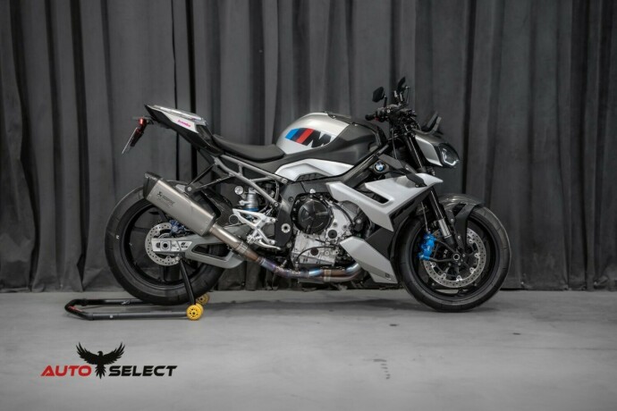 bmw-m-1000-r-bensin-2025-big-9