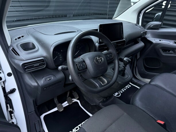 toyota-proace-city-diesel-2022-big-8
