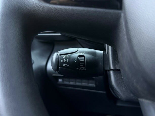 toyota-proace-city-diesel-2022-big-11