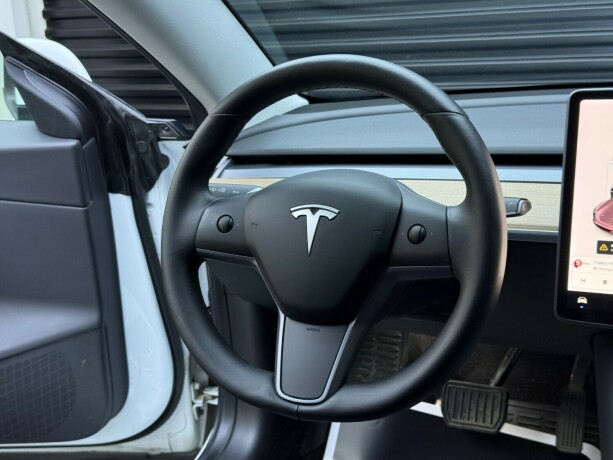 tesla-model-3-elektrisitet-2019-big-10