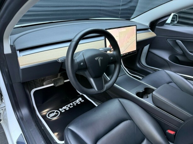 tesla-model-3-elektrisitet-2019-big-8
