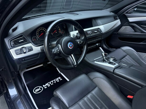 bmw-m5-bensin-2018-big-17