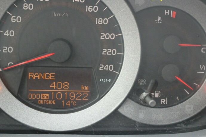 toyota-rav4-diesel-2012-big-7