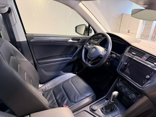 volkswagen-tiguan-diesel-2018-big-14