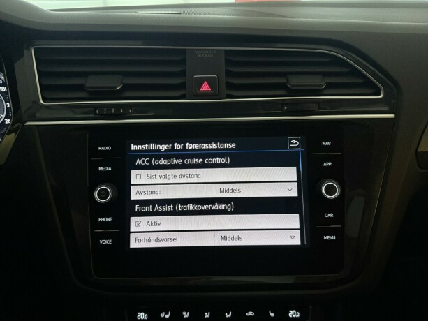 volkswagen-tiguan-diesel-2018-big-34