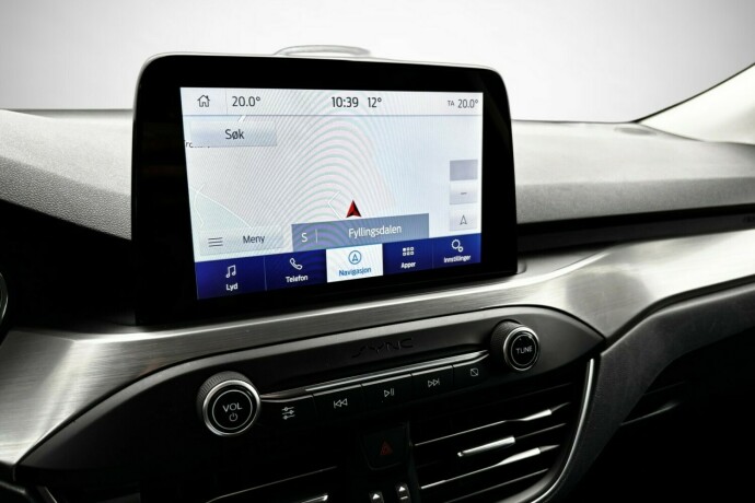 ford-focus-bensin-2019-big-24