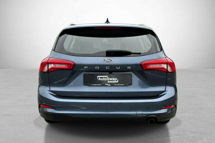 ford-focus-bensin-2019-big-9
